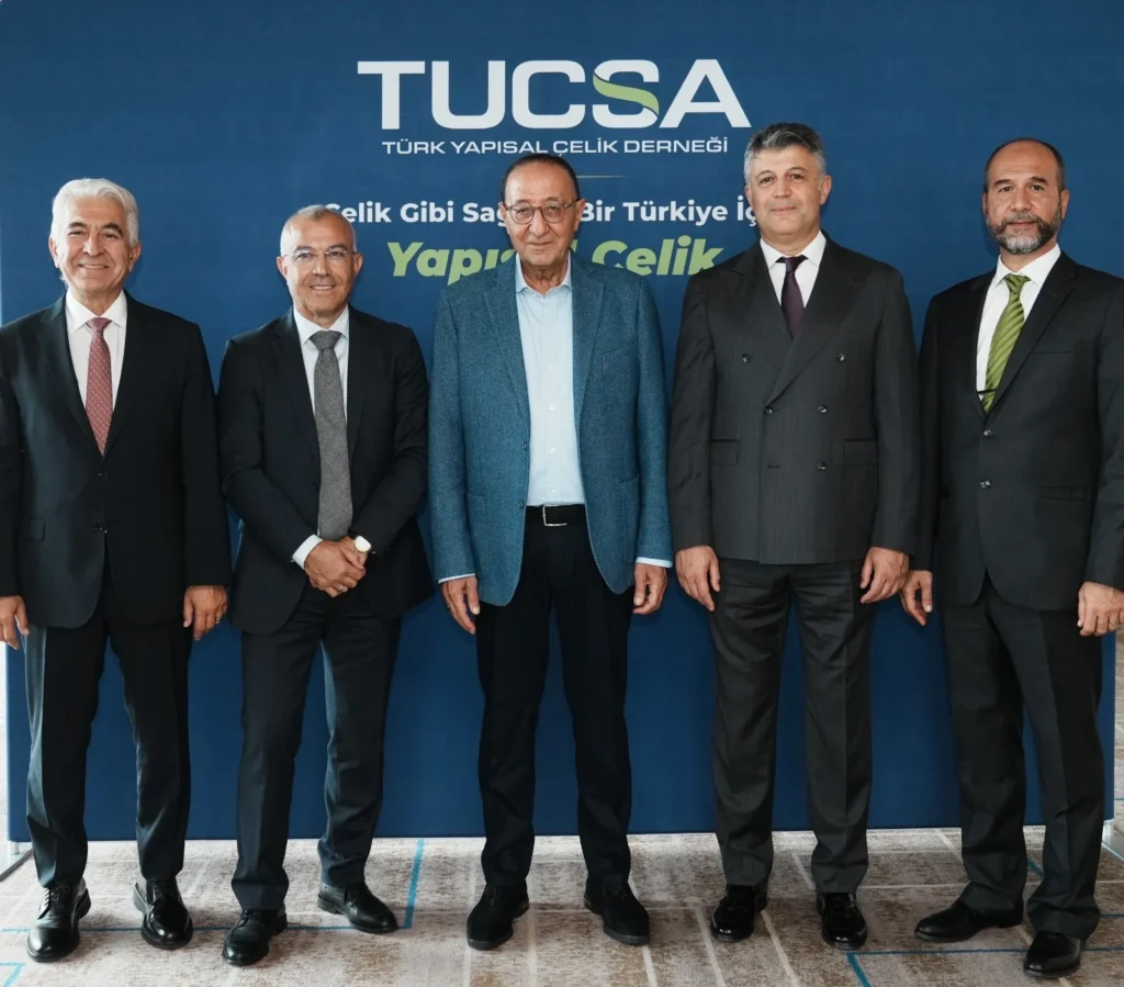 TUCSA Yeni Dönem ve Manifesto Basın Toplantısı'ndan toplu fotoğraf (14 Ekim 2026, Wyndham Grand İstanbul)